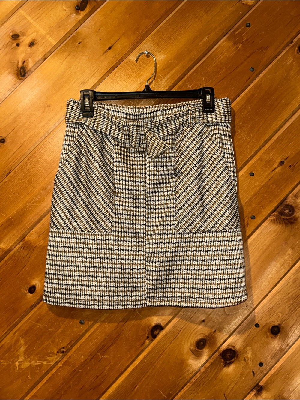 Altar’d state tan houndstooth belted mini skirt